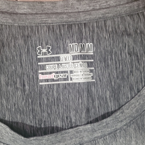 Long sleeve workout shirt - Picture 2 of 2